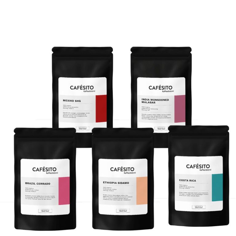 Mockup des Cafesito Kaffee Probiersets sortenrein mit fünf unterschiedlichen Kaffeesorten: India Monsooned Malabar, Brazil Cerrado, Mexiko SHG, Ethiopia Sidamio und Costa Rica.